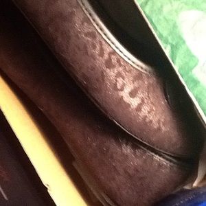 Nwt  kitty flats  black.